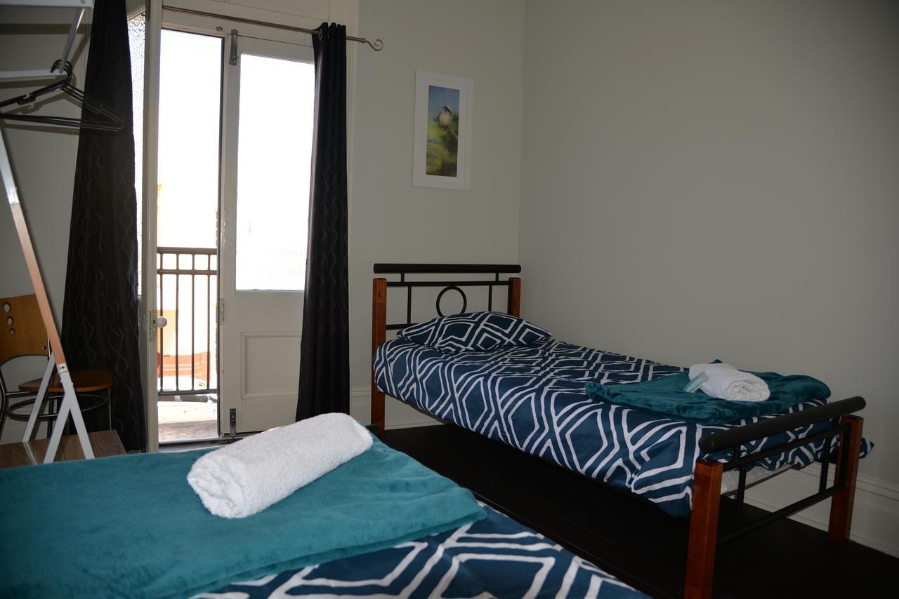 Хостел Geraldton Backpackers Экстерьер фото