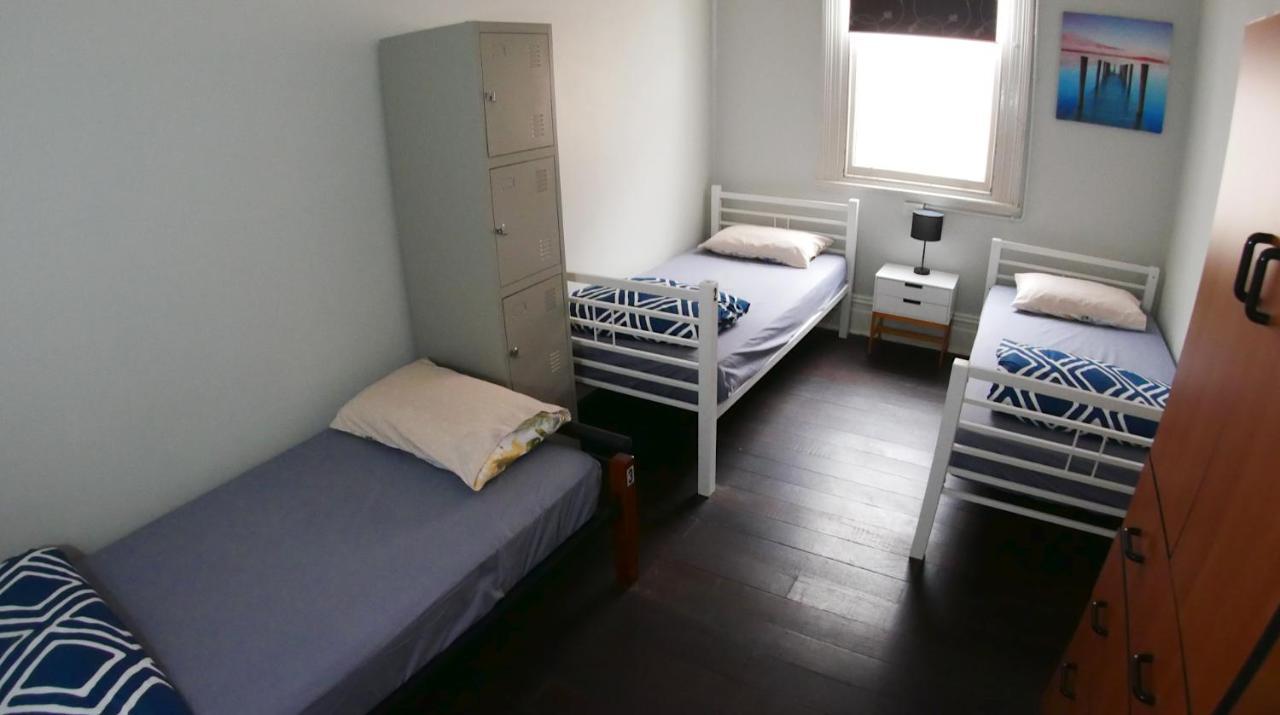 Хостел Geraldton Backpackers Экстерьер фото